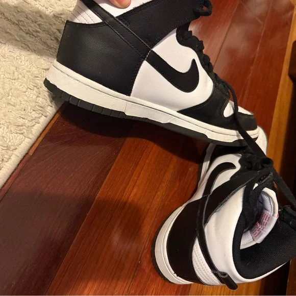 Nike high top panda dunks size us womens 9 - Picture 3 of 6